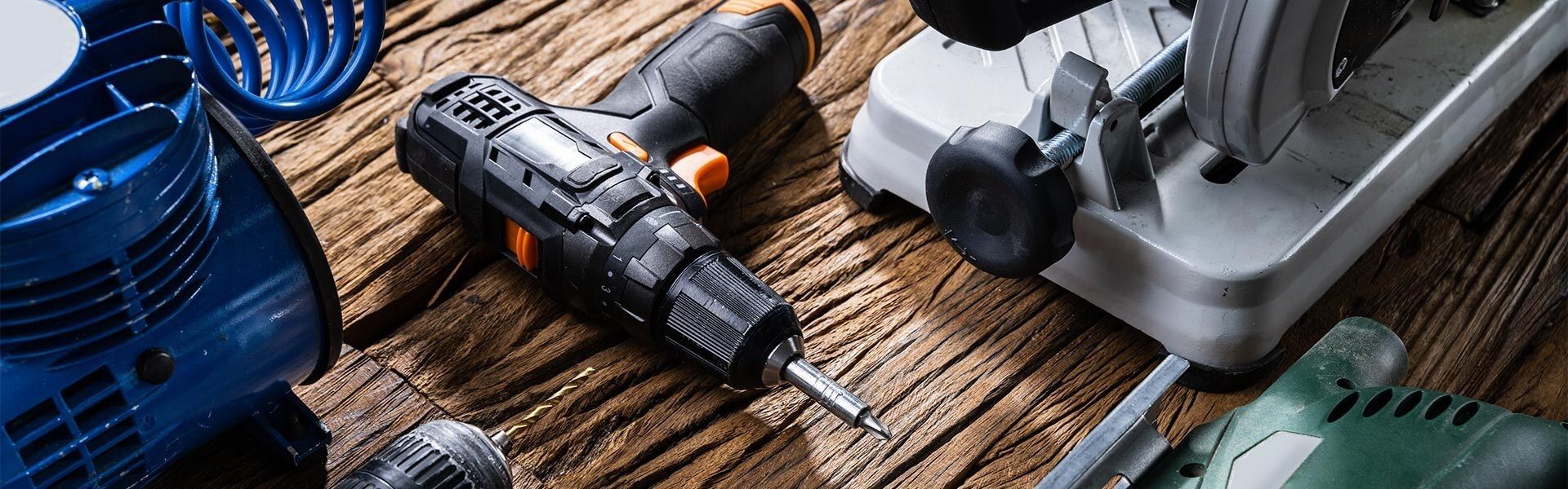 Elettroutensili e utensili a batteria a marchio CAT | GLS72